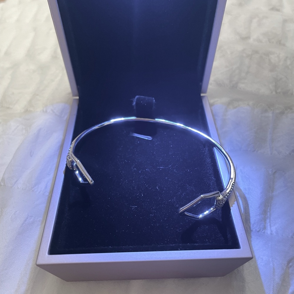 Silver bangle with cz stones